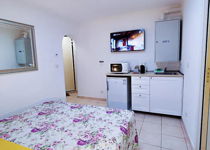 Bed & Breakfast La Casetta Fiorita Bologna